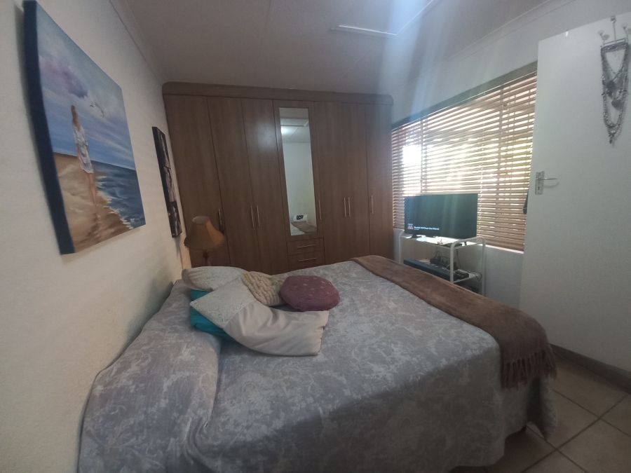 3 Bedroom Property for Sale in Safari Gardens North West